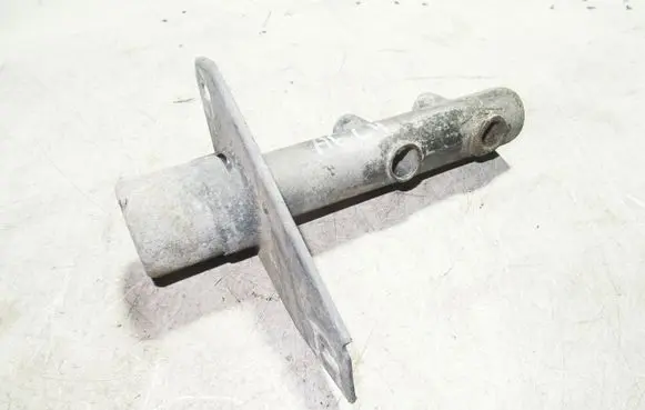 Audi A6 S6 C4 4A Rear bumper shock impact absorber/damper 4A0807331C