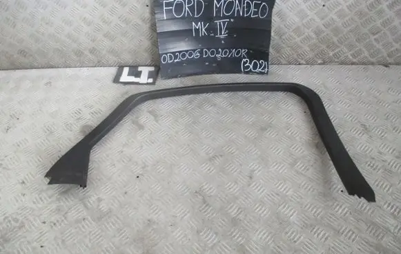 Ford Mondeo MK IV Trim molding listwadrzwi
