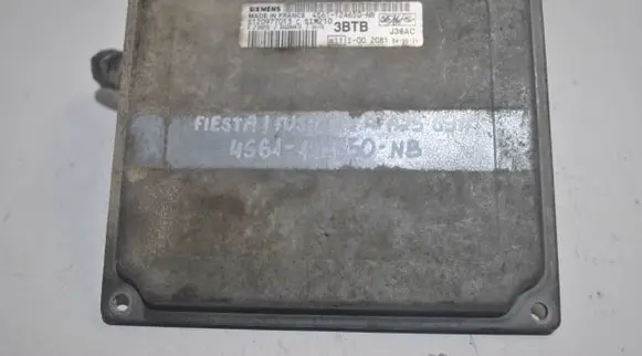 Ford Fiesta Engine control unit/module 4S6112A650NB S120977013C 3BTB