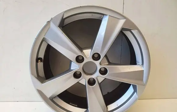 Audi Q2 - R17 alloy rim 81A601025B