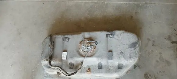 KIA Carens III Fuel tank 31100A4910 0R91TMA182910