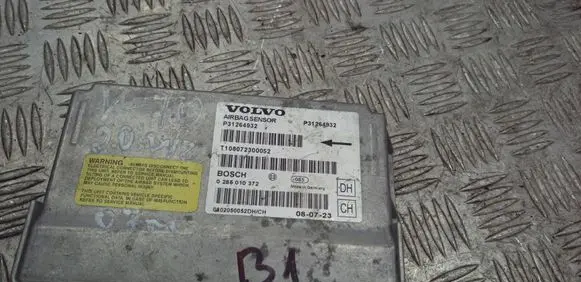 Volvo XC70 Airbag control unit/module P31264932