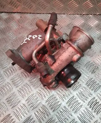 Toyota RAV 4 (XA20) Turbo 1720127040 72116412