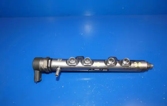 Jaguar XJ X351 Fuel main line pipe 9X2Q9D280EA 002484L4 0445216028