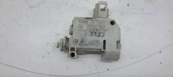 Audi A4 S4 B6 8E 8H Central locking motor 