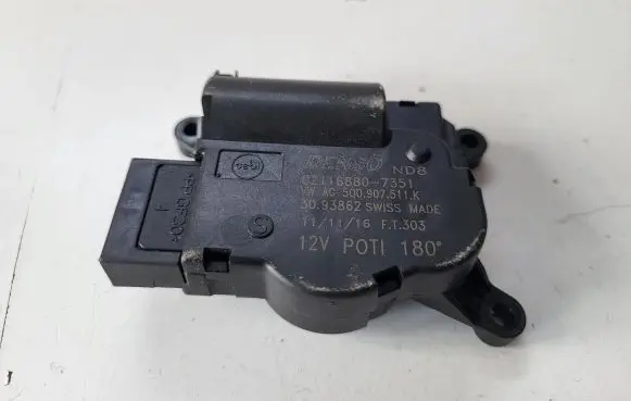 Skoda Superb B8 (3V) A/C air flow flap actuator/motor 5Q0907511K