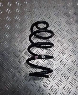 Nissan Juke I F15 Rear coil spring