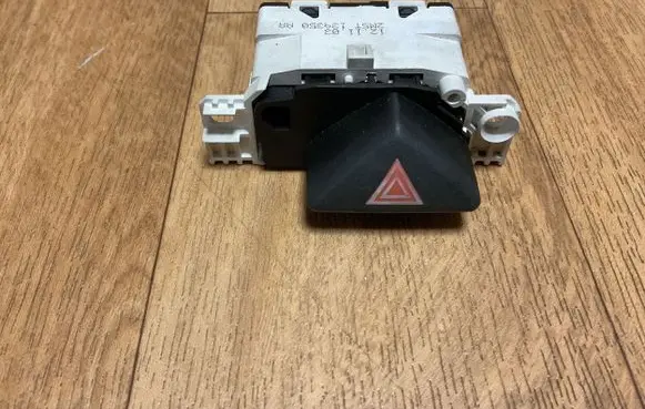 Ford Focus Hazard light switch 2M5T13A350AA 121103