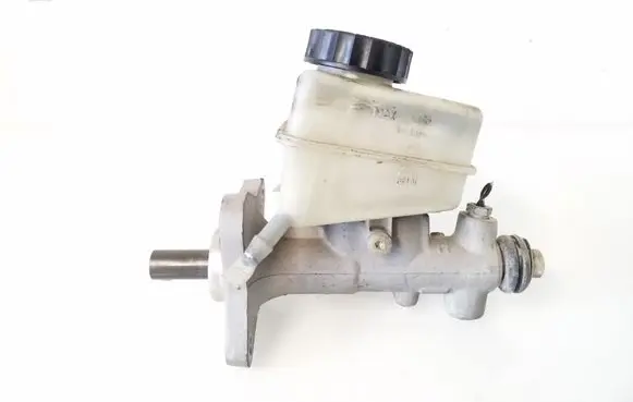 Mercedes-Benz C W203 Master brake cylinder A2034300002