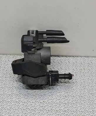 Renault Megane III Vacuum valve 149568021R 2920283