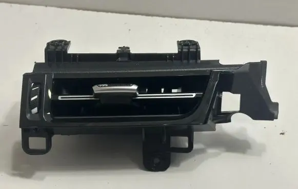 BMW X1 U11 Dashboard air vent grill cover trim 9483382