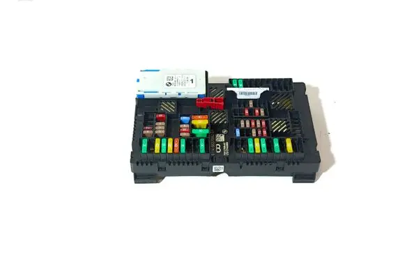 BMW 5 G30 G31 Fuse module 61146837092 6114683709201 6837092