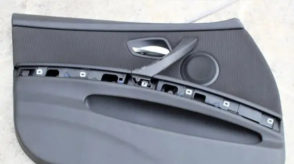 BMW 3 E90 E91 Front door card panel trim