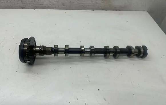 BMW 7 F01 F02 F03 F04 Camshaft 136105
