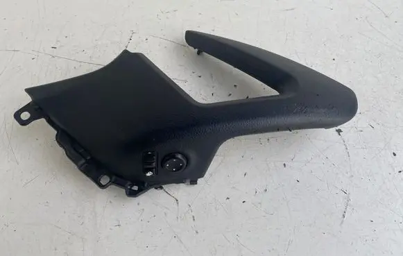 Nissan Qashqai Front door interior handle trim 809454EA1AX