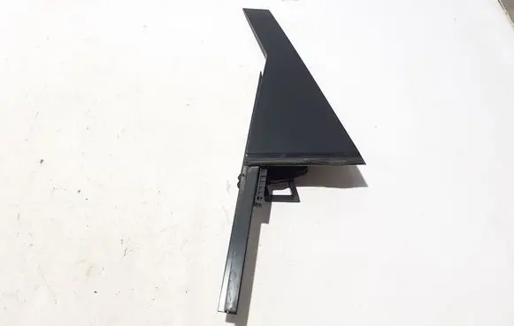 Nissan X-Trail T33 Rear door trim (molding) 822916RA0A