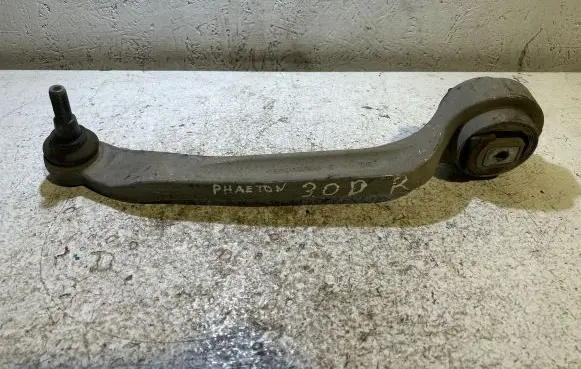 Volkswagen Phaeton Front lower control arm/wishbone