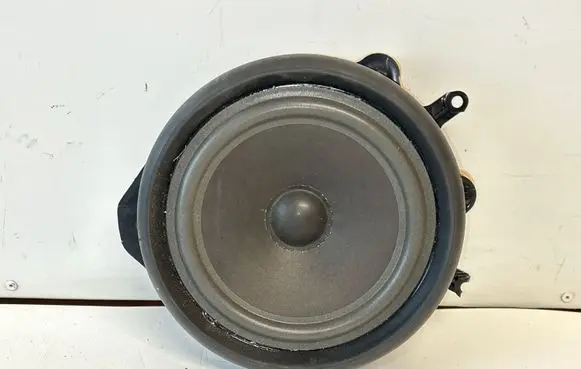 Audi A4 S4 B7 8E 8H Front door speaker 2752507175