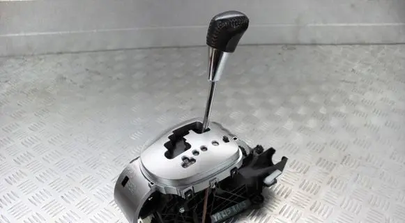 Toyota Yaris Gear shifter/selector