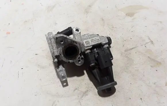 Land Rover Discovery Sport EGR valve G4D39D475BB