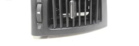 Toyota Corolla Verso E121 Dash center air vent grill