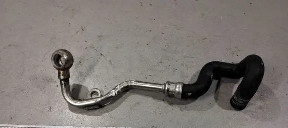 Audi A6 S6 C5 4B Coolant pipe/hose 21129973