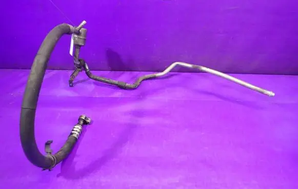 Volkswagen Golf IV Air conditioning (A/C) pipe/hose 