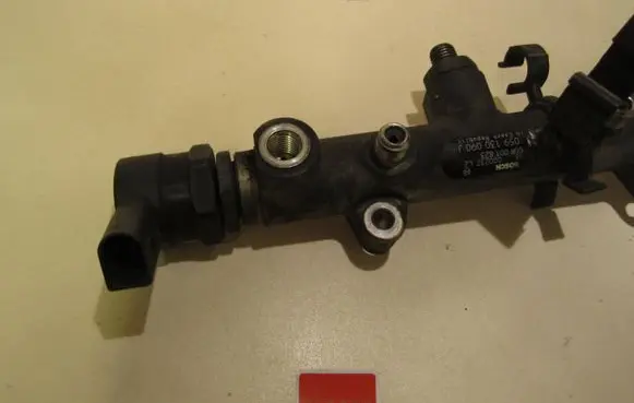 Audi A6 S6 C6 4F Fuel main line pipe 059130090J 00R001823 0002372