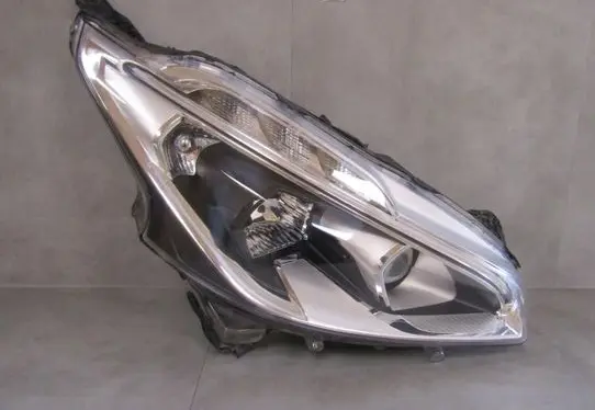 Peugeot 208 Headlight/headlamp 9810805880