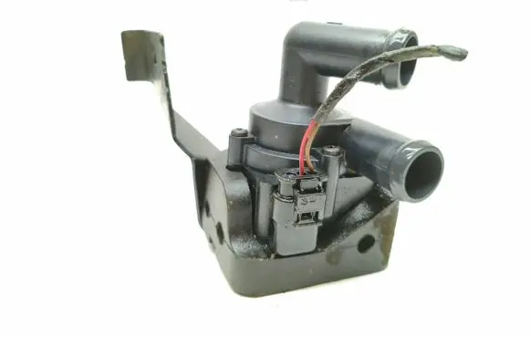 BMW 5 F10 F11 Electric auxiliary coolant/water pump 17669711 9239313 704077140