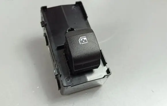 Hyundai Tucson IV NX4 Electric window control switch 93581N70504X