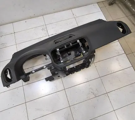 Volkswagen Golf Plus Dashboard 5M1858296