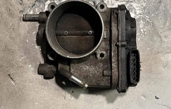 Subaru Outback Throttle valve 16112AA160