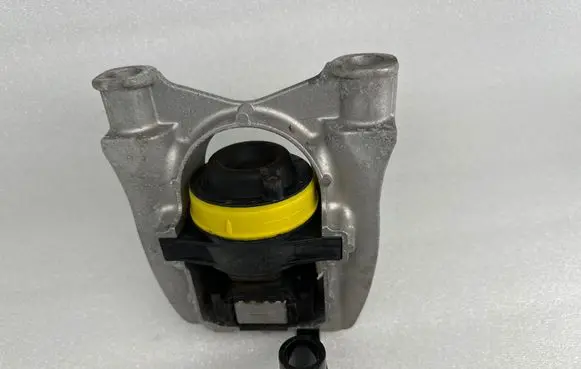 Ford Fiesta Engine mounting bracket H1BG6F012AC EA0RAMAC9 202210120739