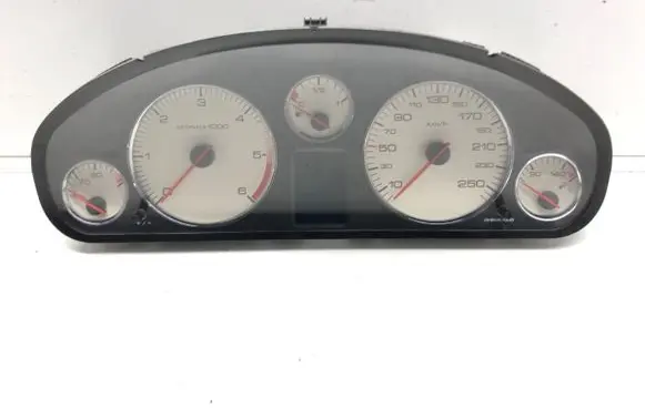 Speedometer (instrument cluster)