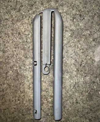 BMW 5 E39 Front driver seat rail 8207213