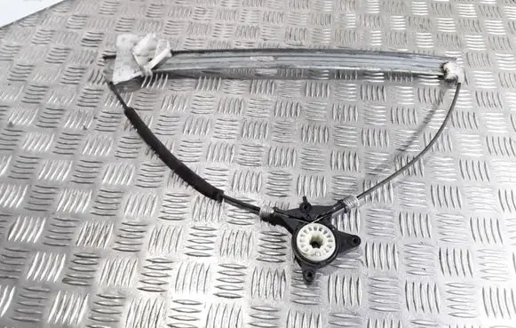 Mazda 5 Front window lifting mechanism without motor