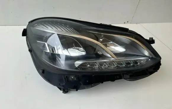 Mercedes-Benz E W212 Headlight/headlamp 2128205039