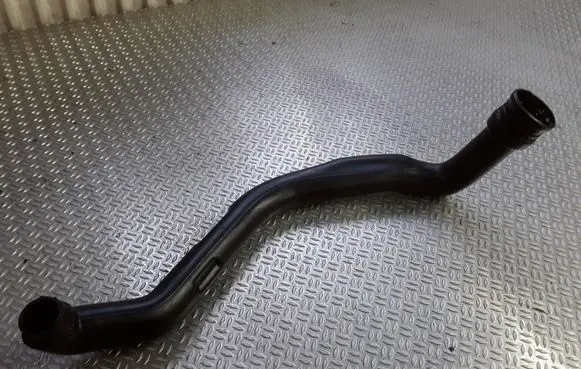 Breather/breather pipe/hose