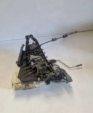 Mercedes-Benz ML W164 Front door lock 1697202535