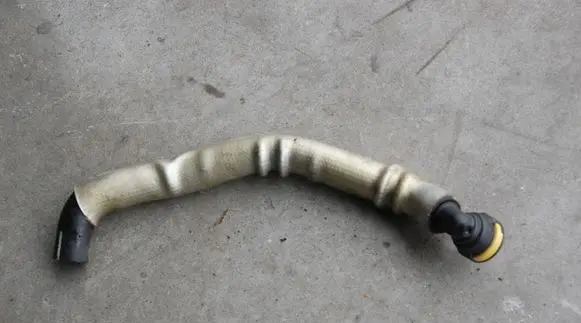 Nissan Qashqai Breather hose/pipe 110KM