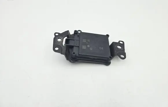Toyota C-HR I Distronic sensor radar 88210F4040 A2C738165