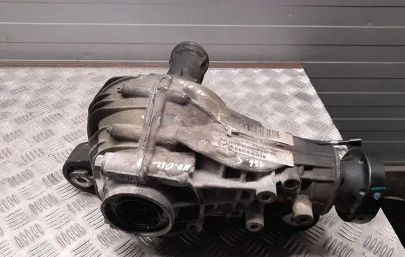Mercedes-Benz GL X166 Front differential A1663300300 T010000302656 1131361954