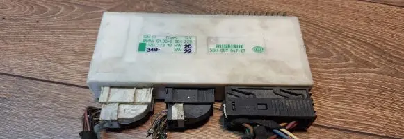 BMW 5 E39 Comfort/convenience module 61356901225