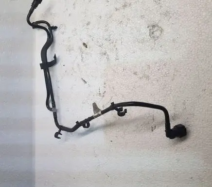 Jaguar XF Fuel main line pipe G4D39S468CB