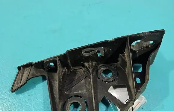 Peugeot 5008 Front bumper mounting bracket 9684021080 IMPRK1527326