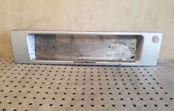 Audi A6 S6 C4 4A Trunk door license plate light bar 4A9853465C