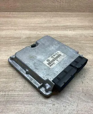 Volkswagen PASSAT B5 Engine control unit/module ECU 038906019BJ 0281010176