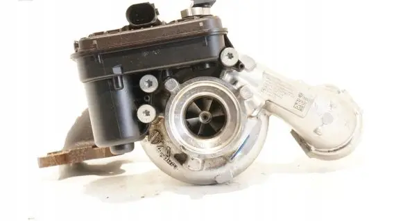 Audi A5 Turbo 04E145722H