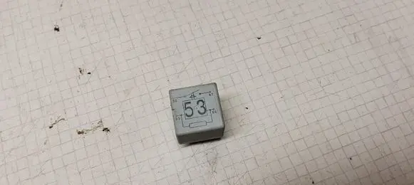 Audi A6 S6 C4 4A Other relay 141951253B 053
